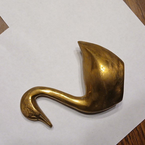 2 Vintage Brass Swans - Picture 2 of 3